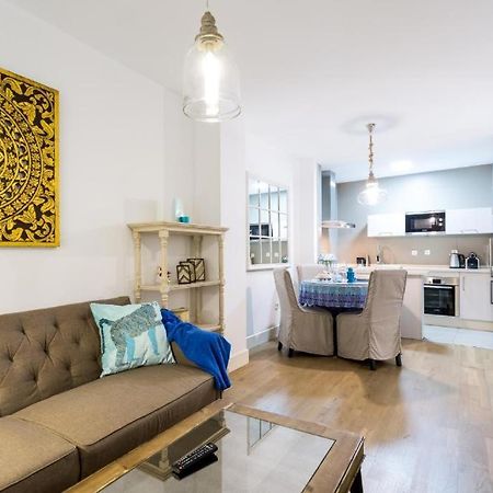 Atrivm San Julian Apartment Siviglia Esterno foto
